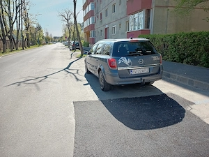 Opel Astra H Caravan 1.6 Twinport   Dotări Premium, Navigație, Pilot Automat   Stare Îngrijită - imagine 6
