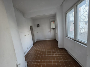 Vand spatiu comercial central Deva - imagine 6