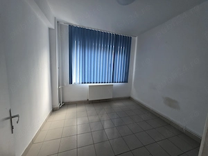 Vand spatiu comercial central Deva - imagine 3
