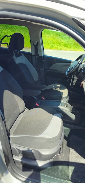 Citroen C4 Picasso - imagine 6