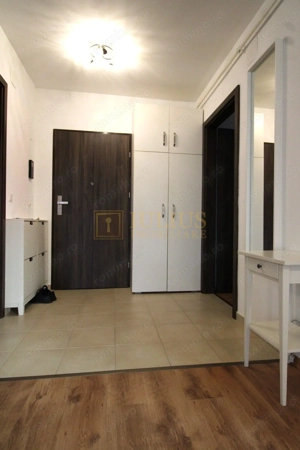 Complex Uranus, spatios, mobilat modern; boxa inclusa. - imagine 18