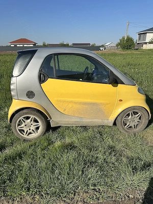 Vând Smart pentru dezmembrări  - imagine 3