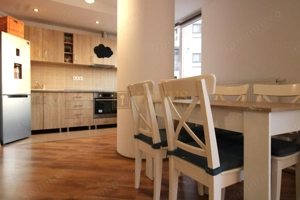 Complex Uranus, spatios, mobilat modern; boxa inclusa. - imagine 8