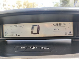 Vand Citroen Sedan 2008