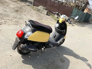 Scuter pe benzina fară pemis  - imagine 2