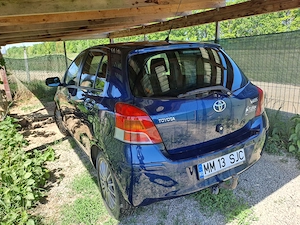 Vând toyota yaris 2009 - imagine 9