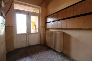 Complex Studentesc str.Daliei, et 3, bloc anvelopat; necesita renovare completa. - imagine 4