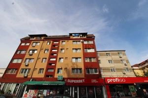 Complex Studentesc str.Daliei, et 3, bloc anvelopat; necesita renovare completa. - imagine 3