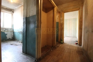 Complex Studentesc str.Daliei, et 3, bloc anvelopat; necesita renovare completa. - imagine 11