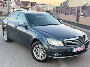 Mercedes C220 Cdi 2009 Automat Berlina - imagine 4