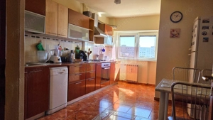 Apartament 4 camere, Decebal zona Metrou Piata Muncii - imagine 3