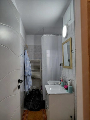 Persoana fizica apartament 2 camere - imagine 5