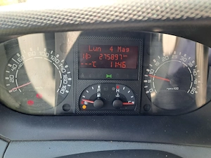 Iveco Daily 2.3 diesel 120 cai - imagine 8