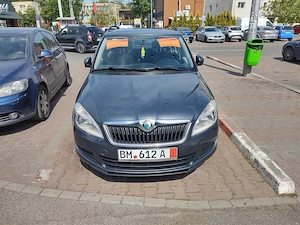 Skoda Fabia benzina 12 EURO 5 preț 3150 euro  - imagine 5