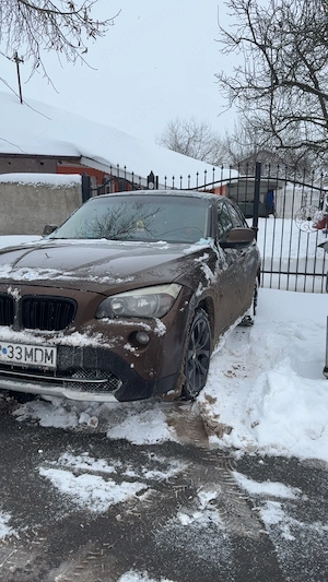 BMW x1 18 d. An 2010 - imagine 5