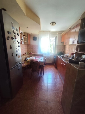 Apartament 3 camere cf 1 decomandat 