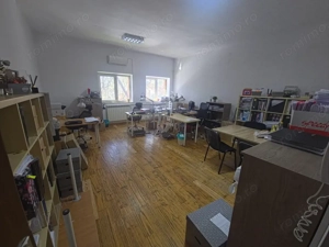 Spațiu ideal activități diverse – 32 mp Faleza Nord Birou
