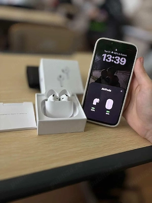 Casti Pods 4 Noise Cancelling