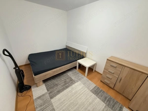 2 camere| vis a vis de Spitalul Judetean| centrala proprie|