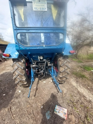 vand cabina tractor u650  - imagine 3