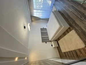 Apartament 3 Camere Zona Centrală de închiriat  - imagine 2