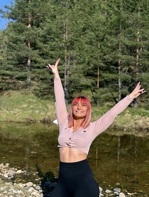 Lavinia 25 ani show detalii WHATSAPP - imagine 4
