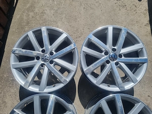 Jante VW passat cc golf jetta tiguan arteon SKODA seat 5x112 R18 originale,senzori - imagine 3
