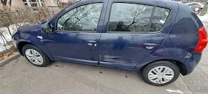 Vând Dacia Sandero an 2012 - imagine 3