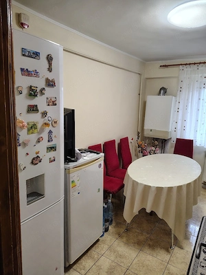 Vand apartament 3 camere centru  - imagine 7
