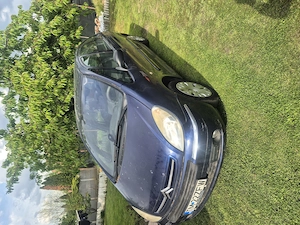 Dezmembrez Citroen xara picasso 1,6 HDI. 
