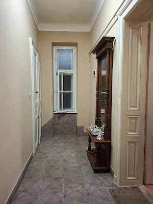 Apartament in cladire istorica, P-ta Maria - imagine 2