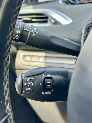 Peugeot 2 km   Moduri de condus   Park assist   Rate   Garantie - imagine 14