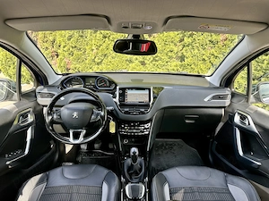 Peugeot 2 km   Moduri de condus   Park assist   Rate   Garantie - imagine 8