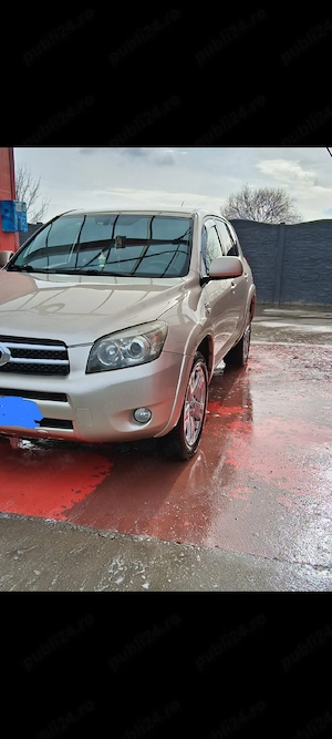 Vând Toyota RAV4 2*2  - imagine 3