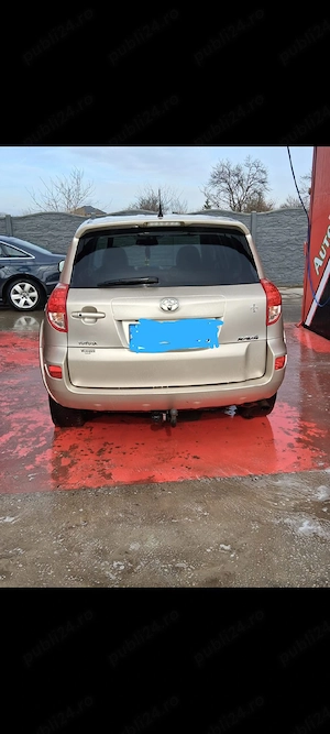 Vând Toyota RAV4 2*2  - imagine 4