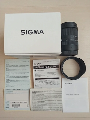 Zoom Sigma 18-50mm f2.8 montura FUJI (Fujifilm X Mount) ca NOU!
