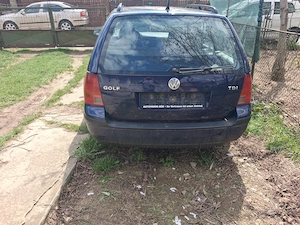 Dezmembrez Golf 4 ALH 1.9 TDI  - imagine 4