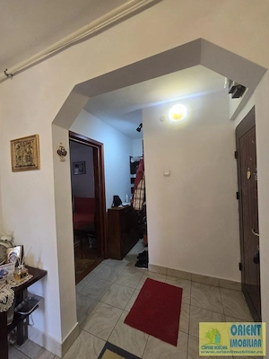 Tomis Nord, Rovere, de vanzare 3 camere, decomandat, gaze - imagine 4