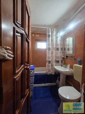 Tomis Nord, Rovere, de vanzare 3 camere, decomandat, gaze - imagine 7