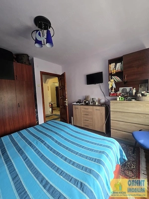 Tomis Nord, Rovere, de vanzare 3 camere, decomandat, gaze - imagine 14