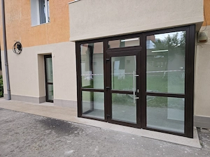 Spațiu comercial   ideal pentru birouri   cabinet   servicii   Hunedoara (zonă pietonală) - imagine 16