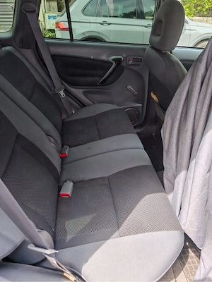 Toyota RAV4 2003 - imagine 9