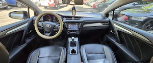Vând Toyota Avensis 2.0 Diesel   2015 | Stare excelentă | Pregătită de drum! - imagine 6