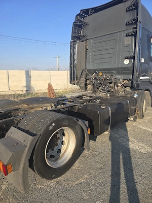 De vânzare Iveco stralis în stare ffb  - imagine 3
