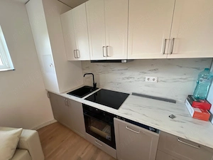 Apartament 2 camere în zona Europa, bloc nou, prima închiriere, parcare inclusă - imagine 3
