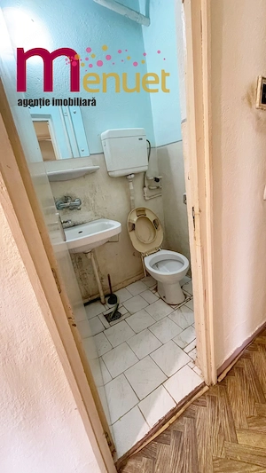 Apartament 4 camere,str.1848,etaj 2 - imagine 11