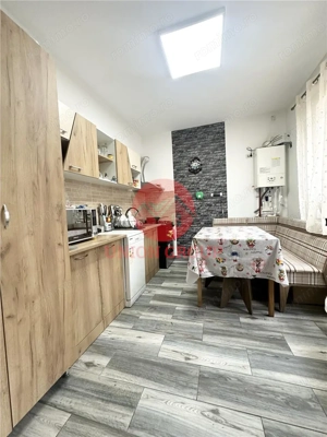 Liniste, Spatiu si Confort - Casa Mobilata si Utilata in Poiana - imagine 18