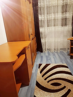 Camera de inchiriat - zona Margeanului ( Piata Rahova) - imagine 2