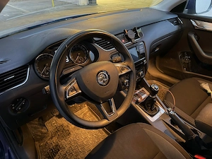 Skoda Octavia RARITATE - Skoda Octavia 1.6 TDI-Dec 2017| Doar 56.000 km| Impecabila - imagine 5