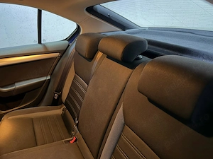 Skoda Octavia RARITATE - Skoda Octavia 1.6 TDI-Dec 2017| Doar 56.000 km| Impecabila - imagine 4